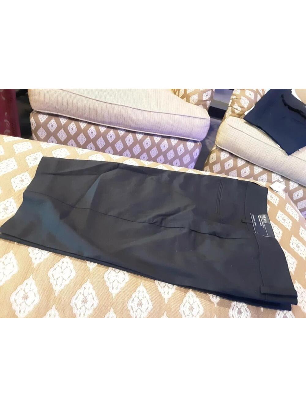 Ann Taylor DEVIN Black Shorts size 6